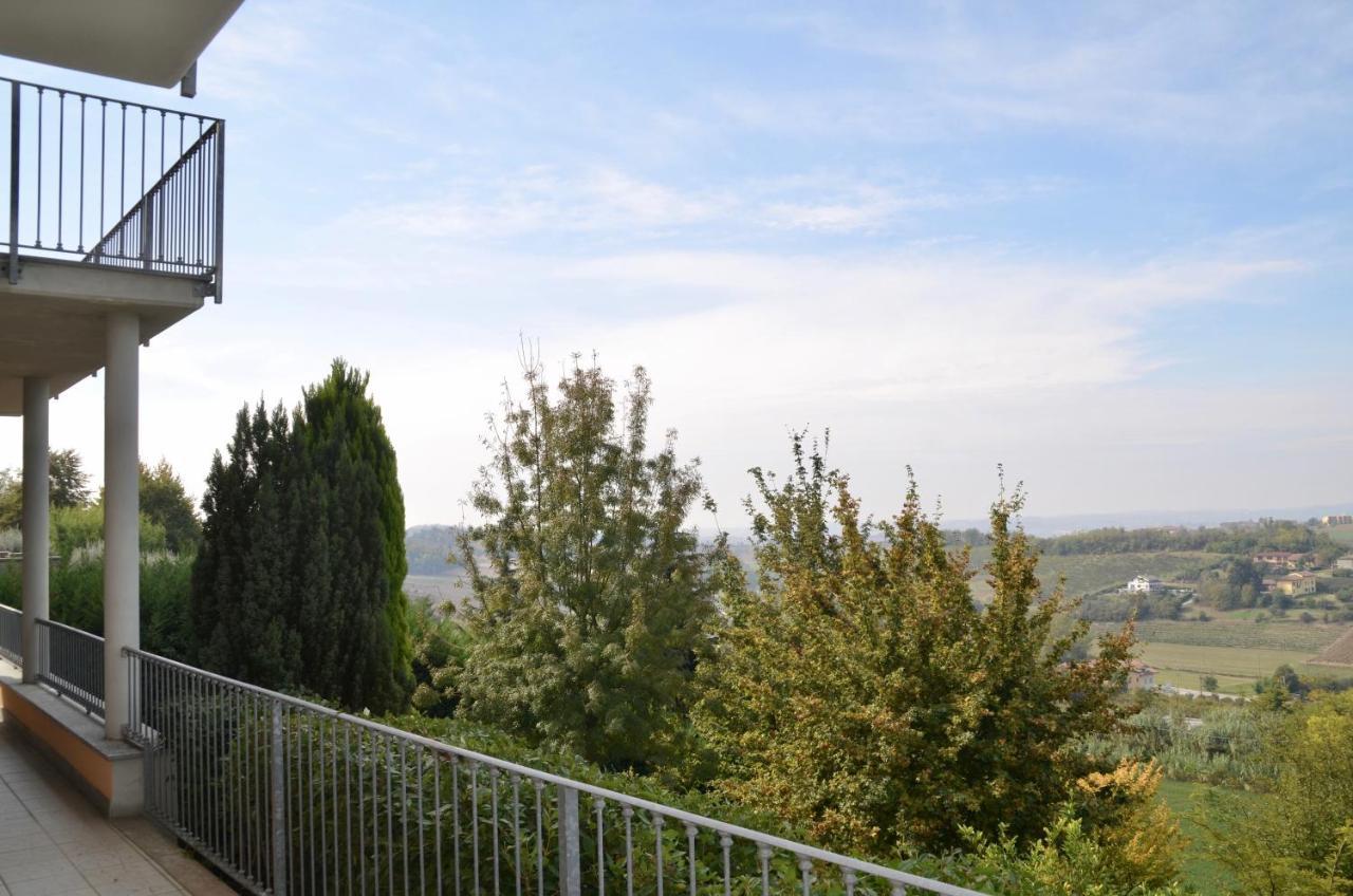 Villa Patrizia Moncalvo Buitenkant foto