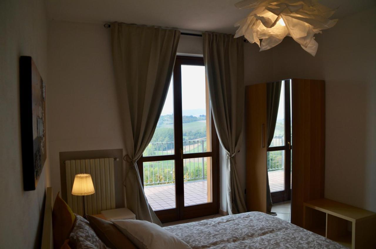 Villa Patrizia Moncalvo Buitenkant foto