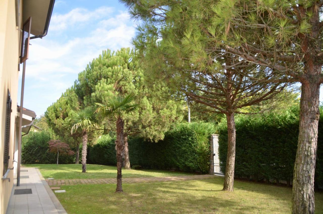 Villa Patrizia Moncalvo Buitenkant foto