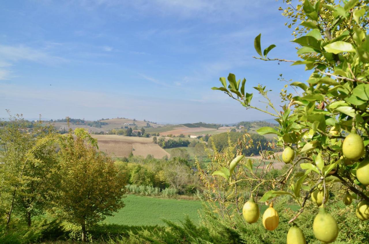 Villa Patrizia Moncalvo Buitenkant foto