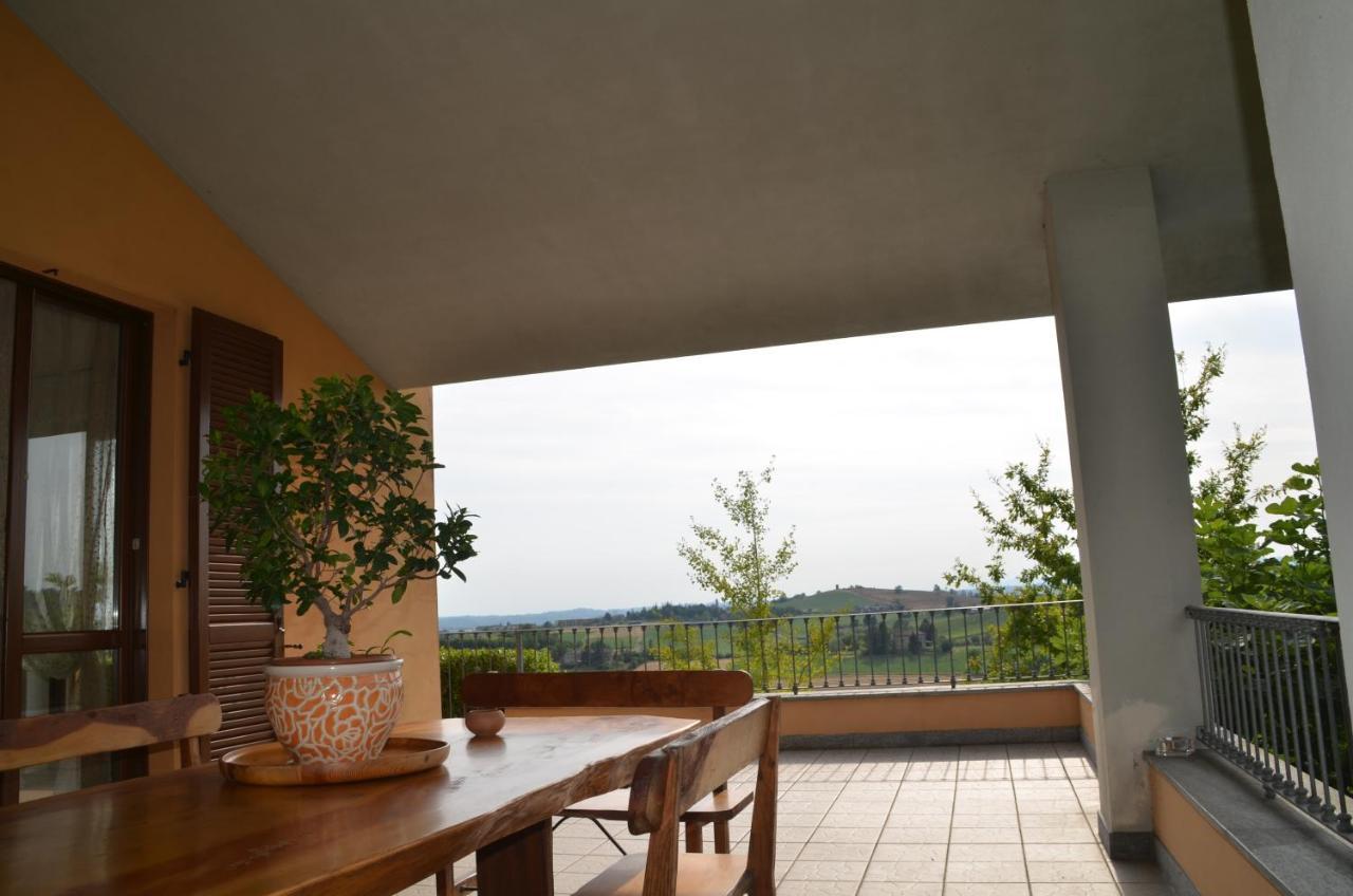 Villa Patrizia Moncalvo Buitenkant foto