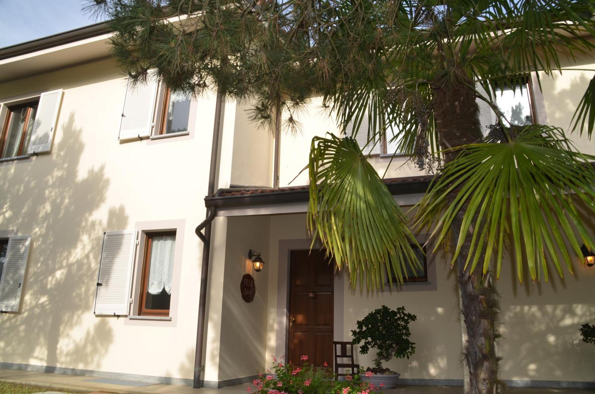 Villa Patrizia Moncalvo Buitenkant foto