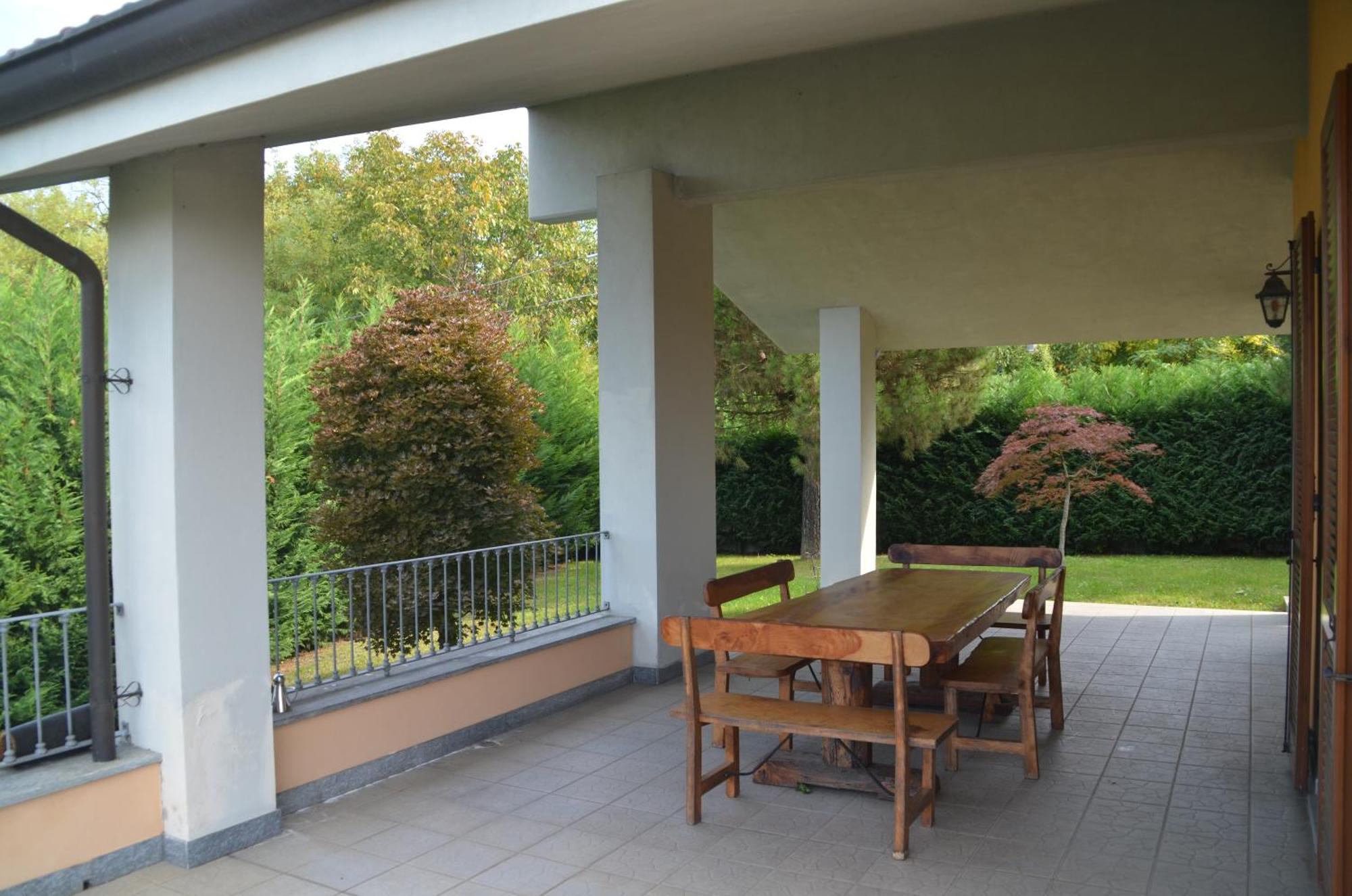 Villa Patrizia Moncalvo Buitenkant foto