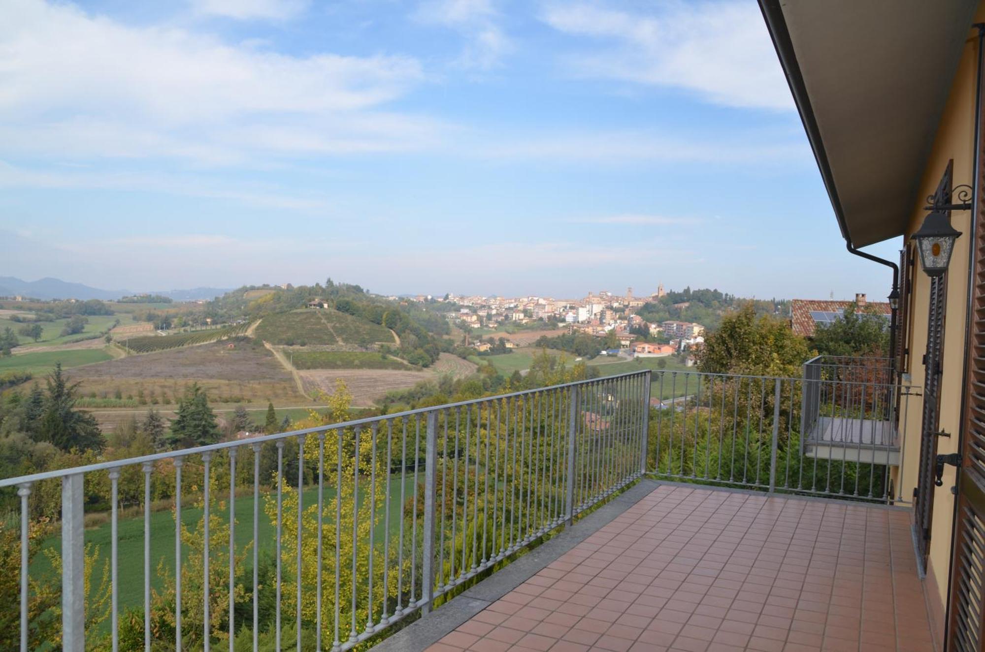 Villa Patrizia Moncalvo Buitenkant foto